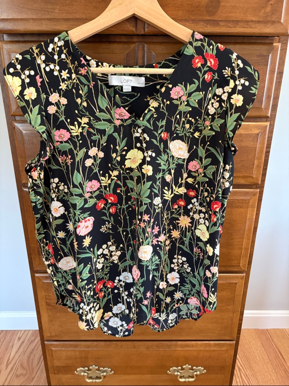 LOFT Black Floral V-Neck Cap-Sleeve Blouse